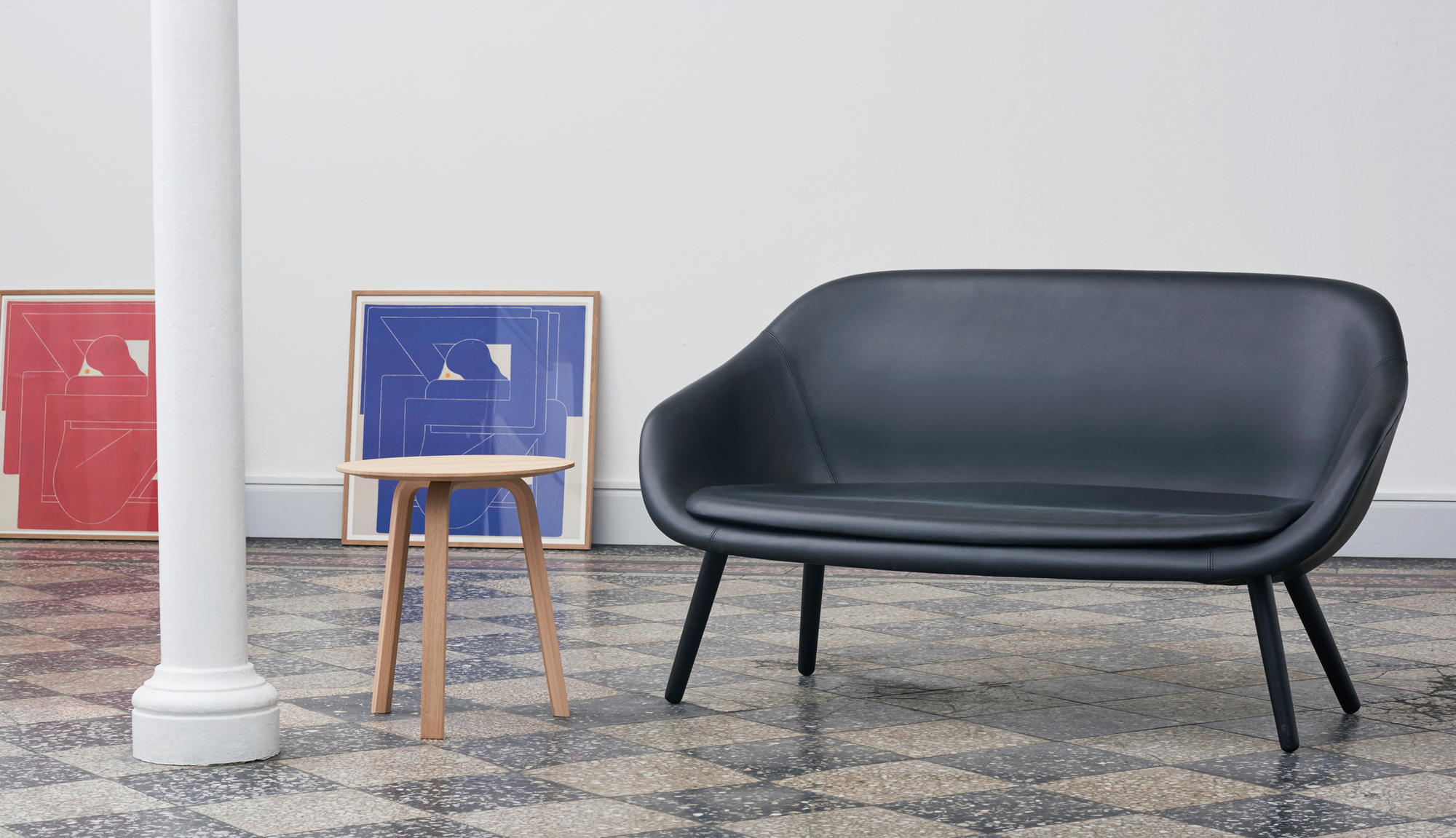 Bella Coffee Table small Ø 45 cm Hay | black | Ø45 x H 49 cm